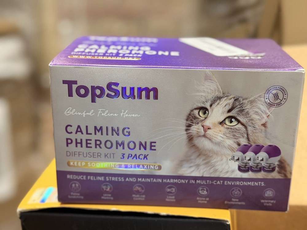 Topsum Cat Diffuser Kit Feline Calming Pheromone Kit 3 Diffusers