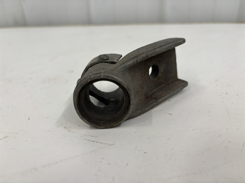 Luscombe Model 8 Maule Tail Wheel Mount Bracket
