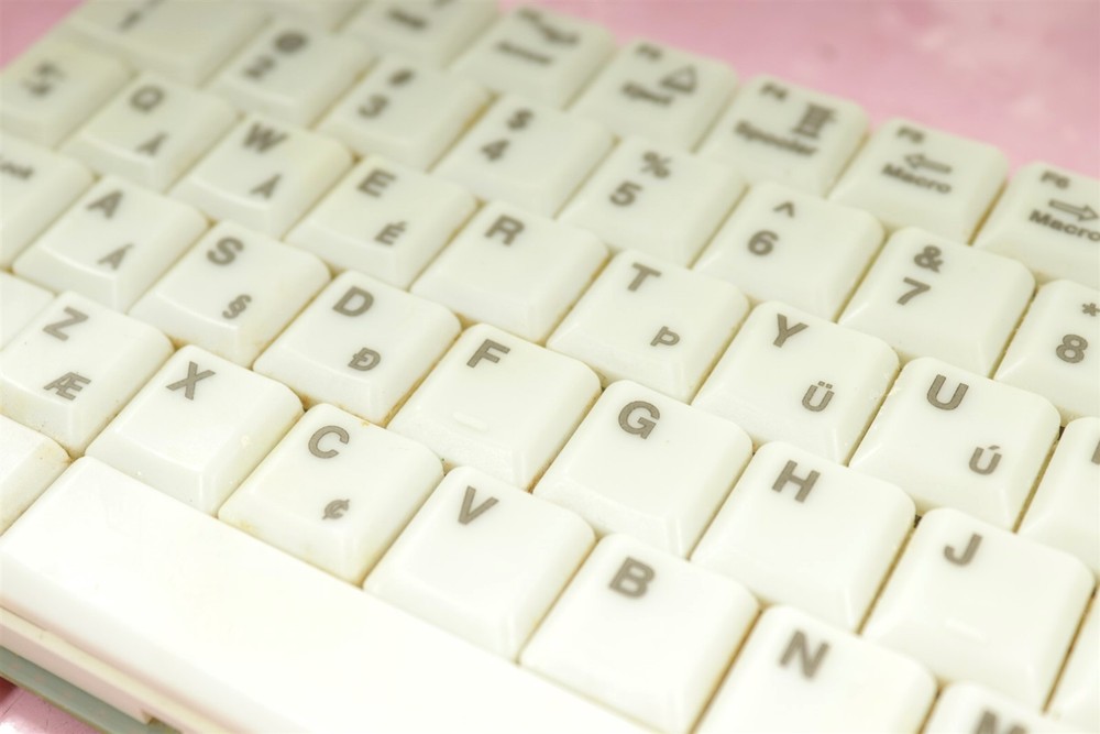 GE Voluson E10 Alphanumeric keyboard Assy