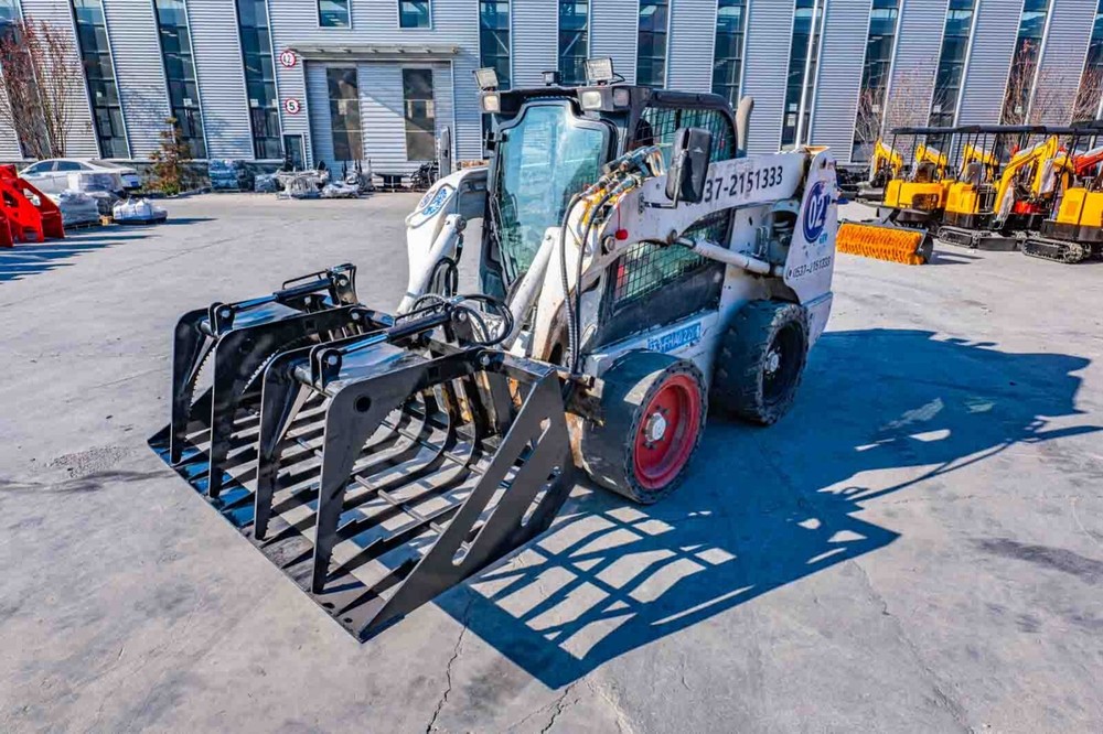72" Rake Root Clam Grapple with Teeth Attachment Bobcat Skid Steer