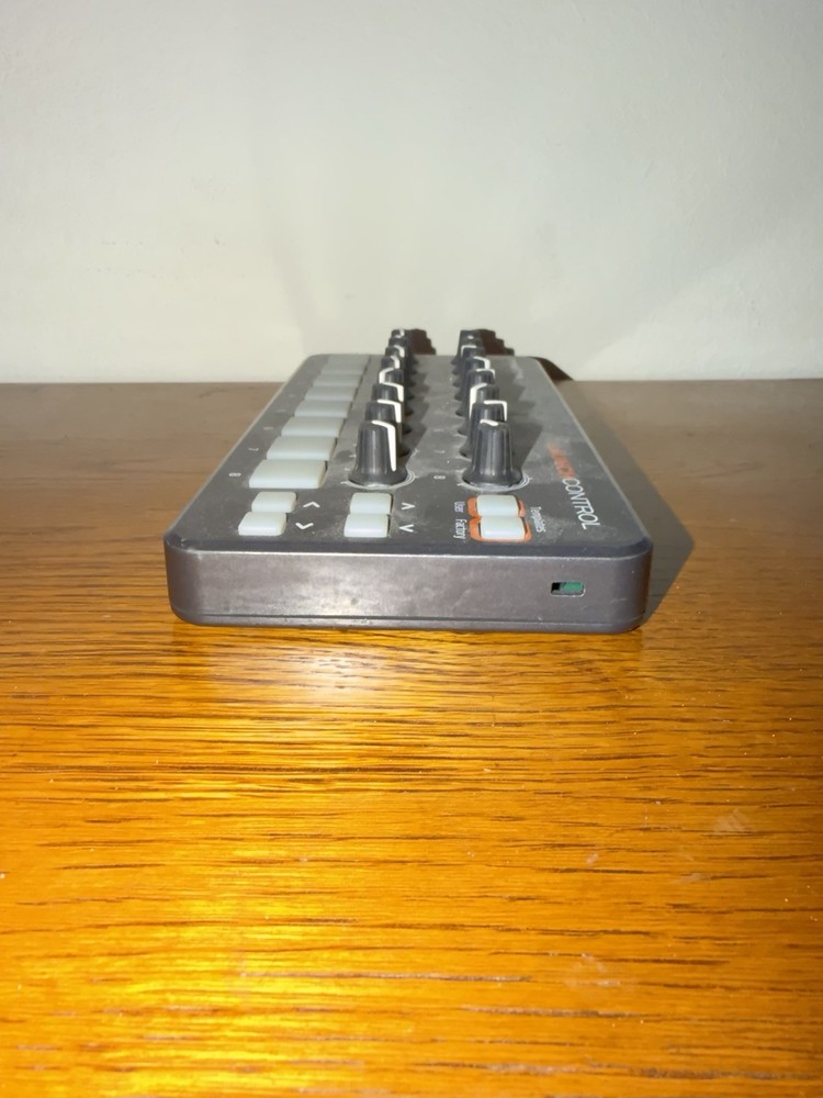 Novation Launchkey Mini Tested And Working