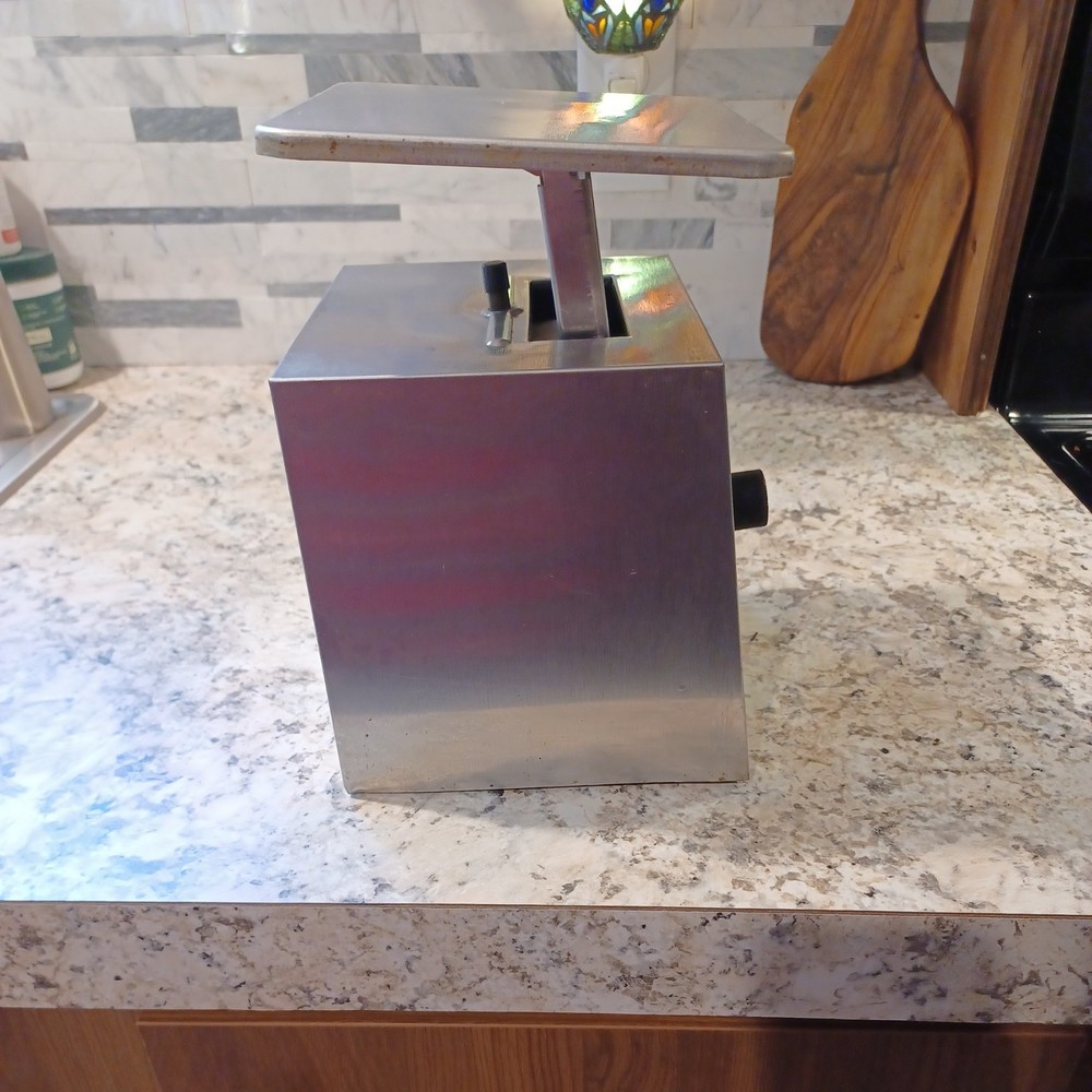 Vintage Edlund Model SR-2 2 LB Top Loading Counter Portion Scale