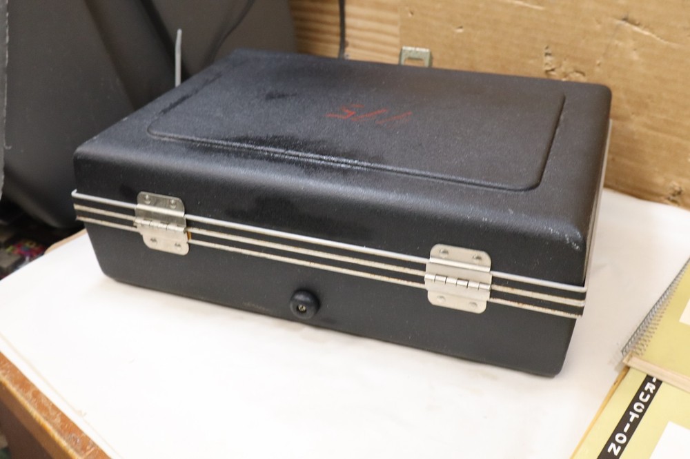 B &K Dyna Jet Model 607 Solid State Tube Tester