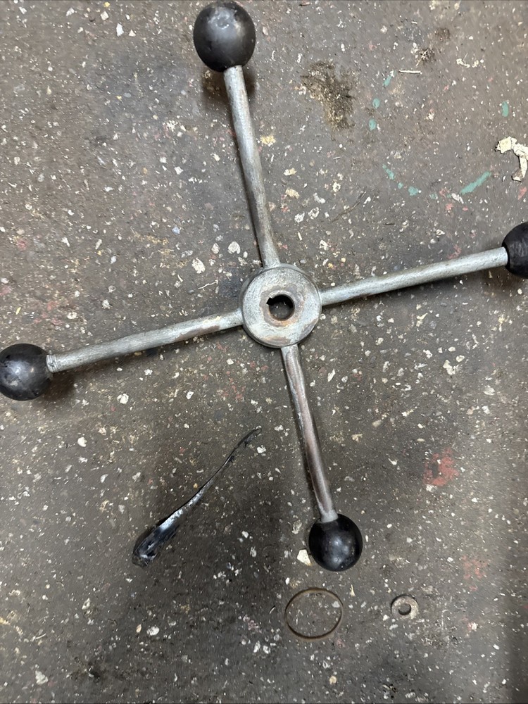 Walker Turner 900 / 1200 Series Drill Press Down Handle / Knobs / Rods 5/8 Bore