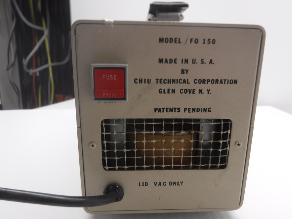 Lumina F0-150 Light Source Illuminator ** No Bulb Inside **