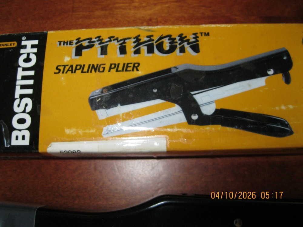 NIB Bostitch Python Stapling Plier P3-IND