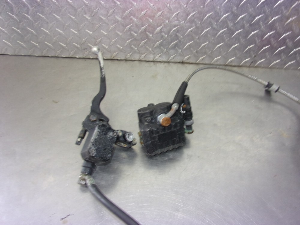 932 B PIAGGIO BV 200 2003 OEM FRONT BRAKE COMPLETE
