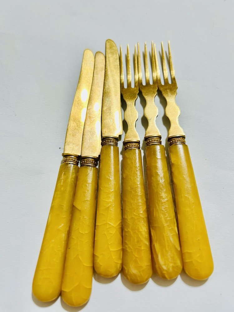 Bakelite Fruit Knives