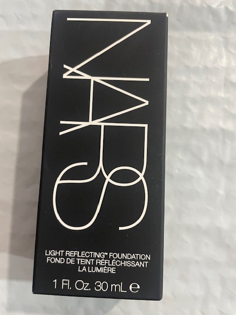 NARS Light Reflecting Foundation 1 fl oz – Medium 3 Stromboli