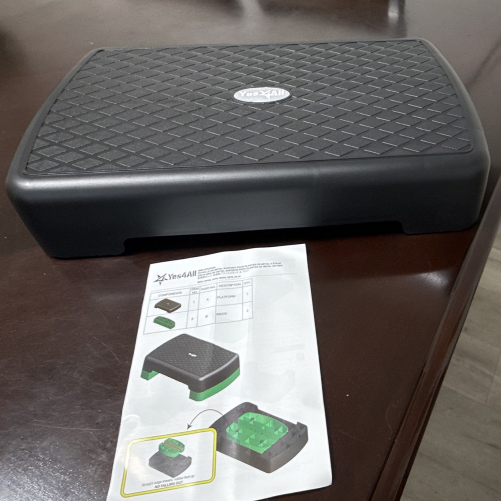 Yes4All Non-slip Adjustable Stepper Platform with Risers Black/Green