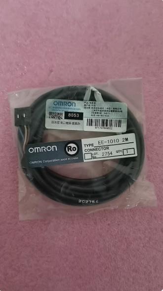 1pcs New Omron photoelectric sensor EE-1010