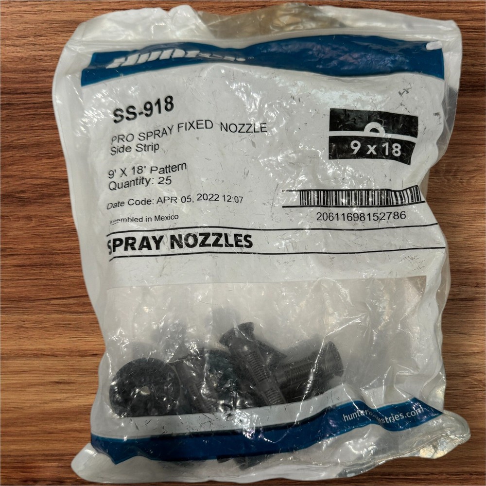 25 Pack Hunter SS-918 Pro Spray Fixed Nozzle | 9' x 18' Pattern | Side Strip
