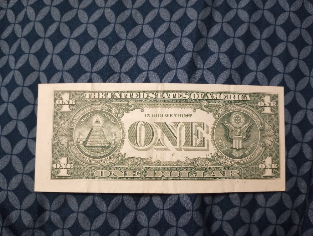 Extremely Off Center Error Misprint $1 Bill 2017A Severely Misaligned Both Sides