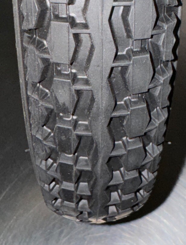 Heavy Duty Tire & Bent Stem Inner Tube 12-1/2 x 2-1/4 12.5 x 2.25 razor Bicycle