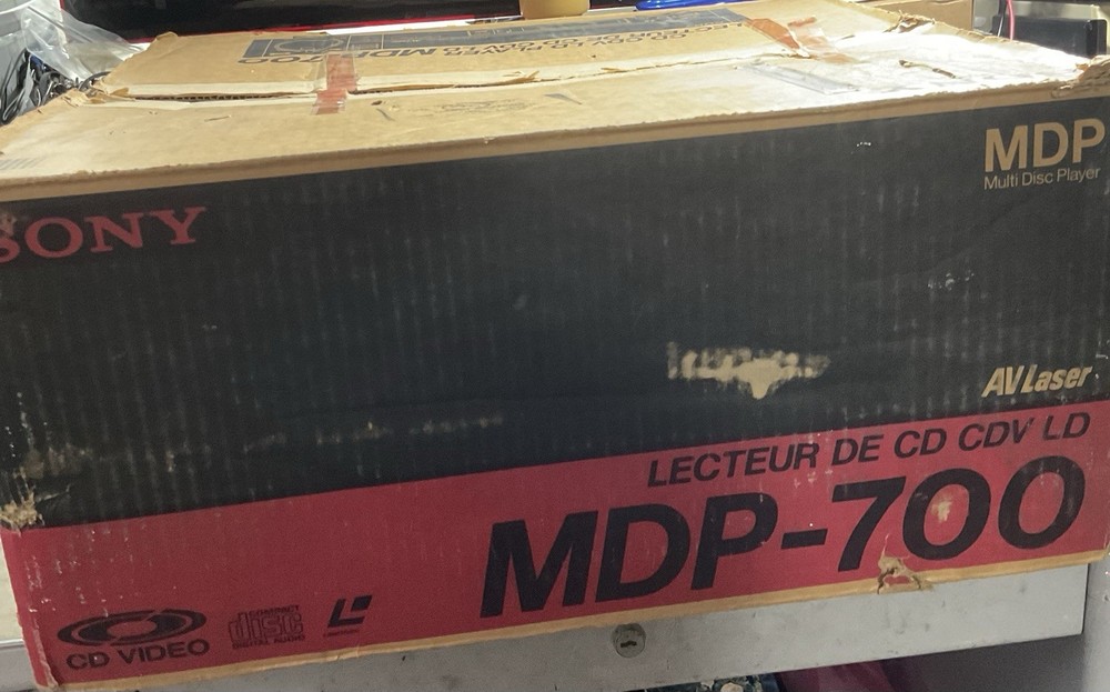 Sony CD CDV LD Player MDP-700