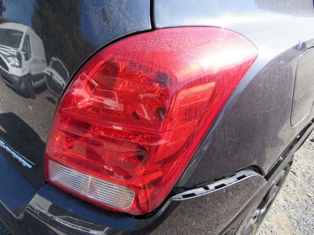 TRAX 2019 Glove Box 1002396