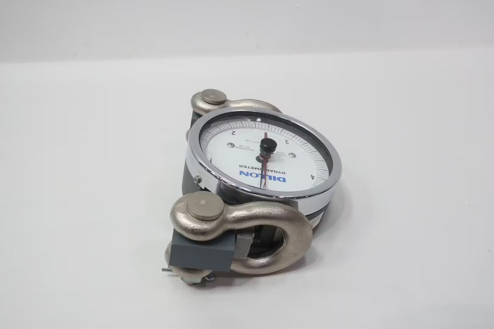 Dillon 30006-0050 Dynamometer 5000lbs With Shackles 5in Dial