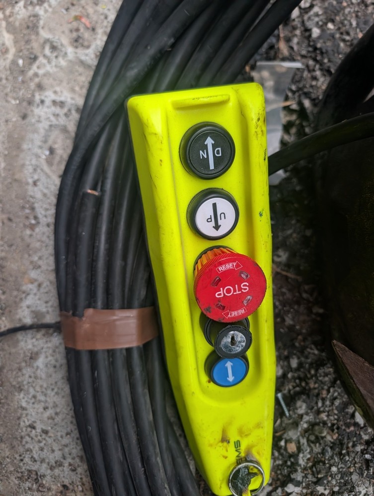 SWMS Wired Lifting Machine Remote Control Up Down Stop Buttons NOT TESTED