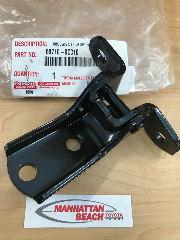 GENUINE OEM 01-07 SEQUOIA LEFT FRONT LOWER DOOR HINGE 68710-0C010 RT SIDE UPPER