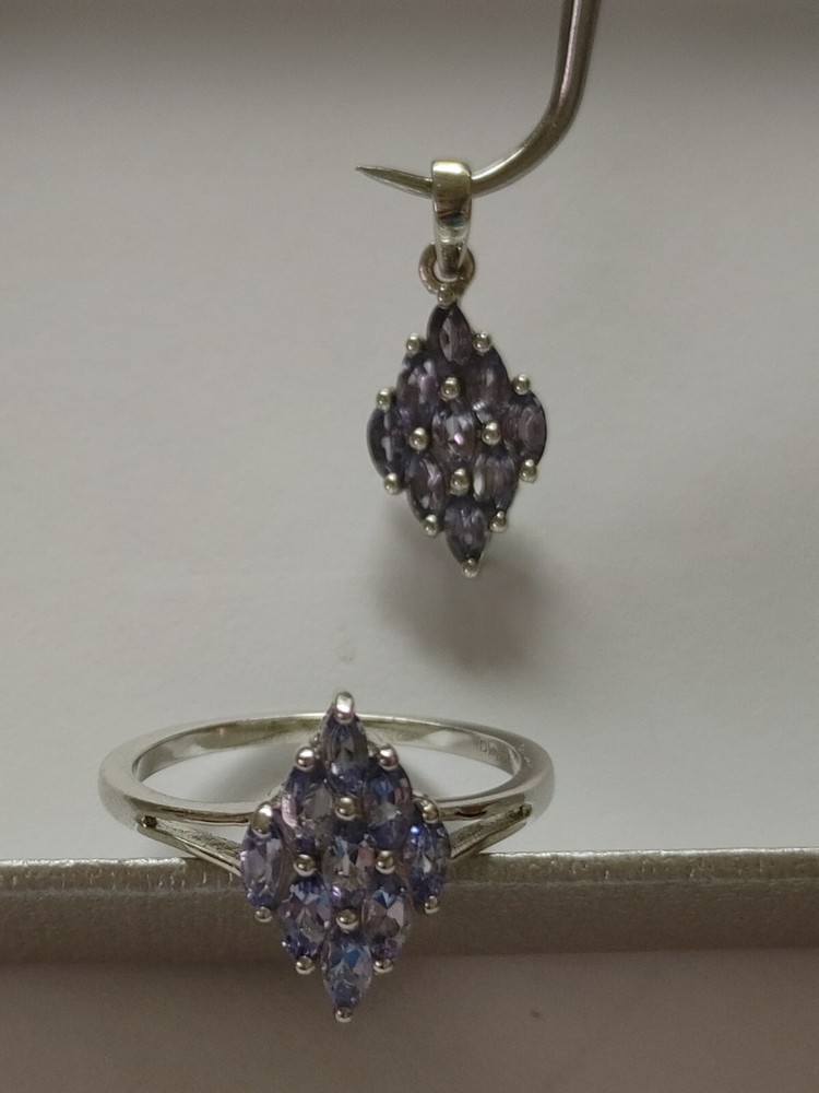 925 Tanzanite Ring And Pendant & Chain