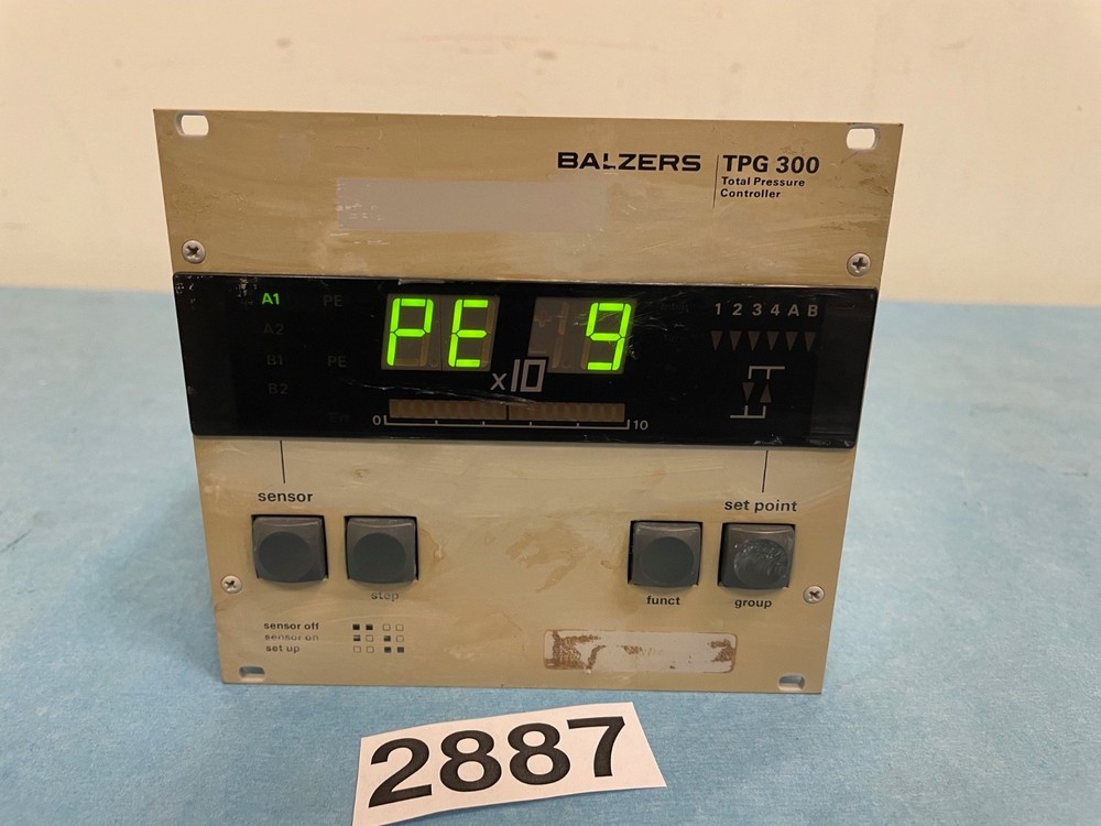 Balzers TPG 300 Pfeiffer Balzers Vacuum Controller, PE300 Cold Cathode Board