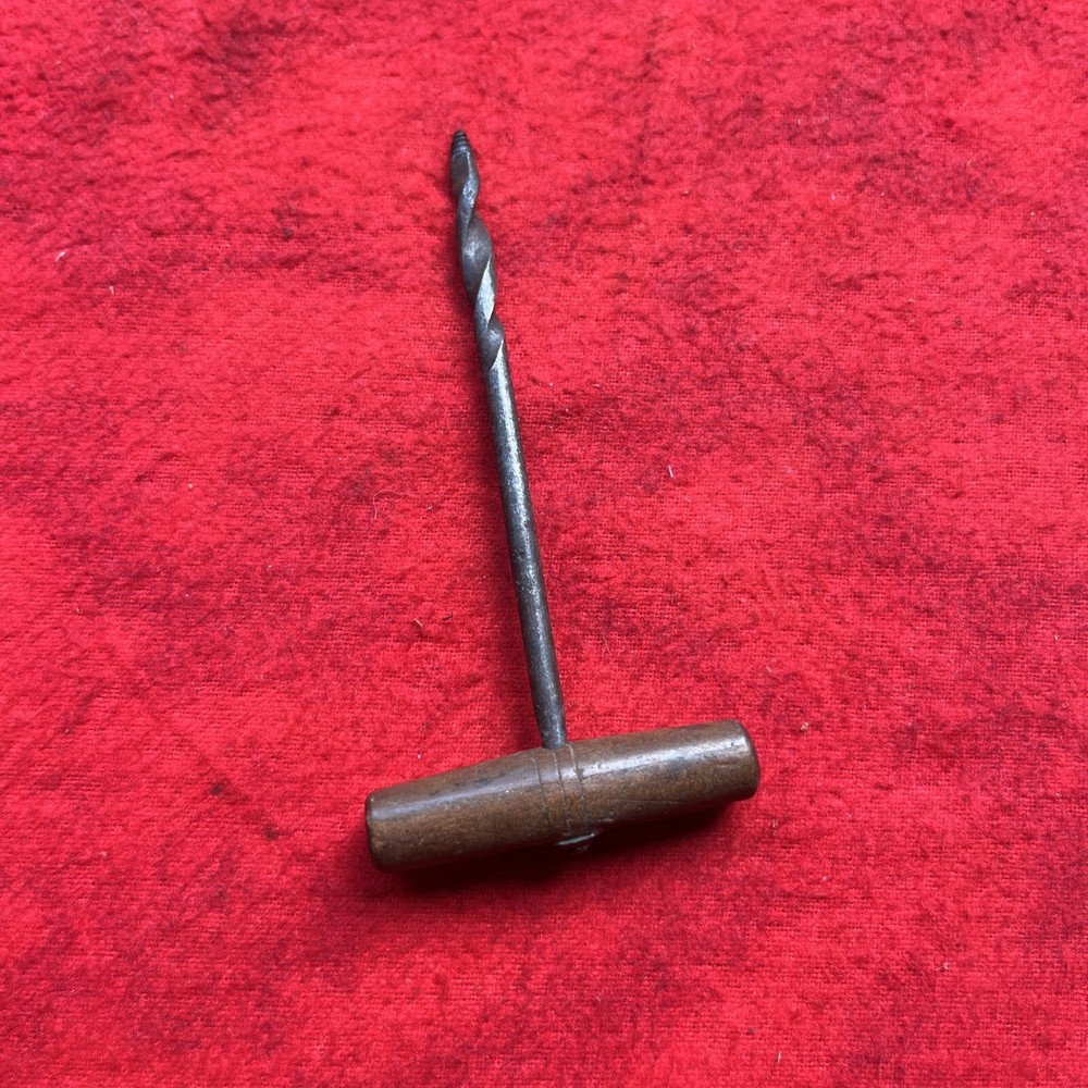 VINTAGE SMALL PILOT DRILL STARTER AUGER BIT TOOL (tb3.2)