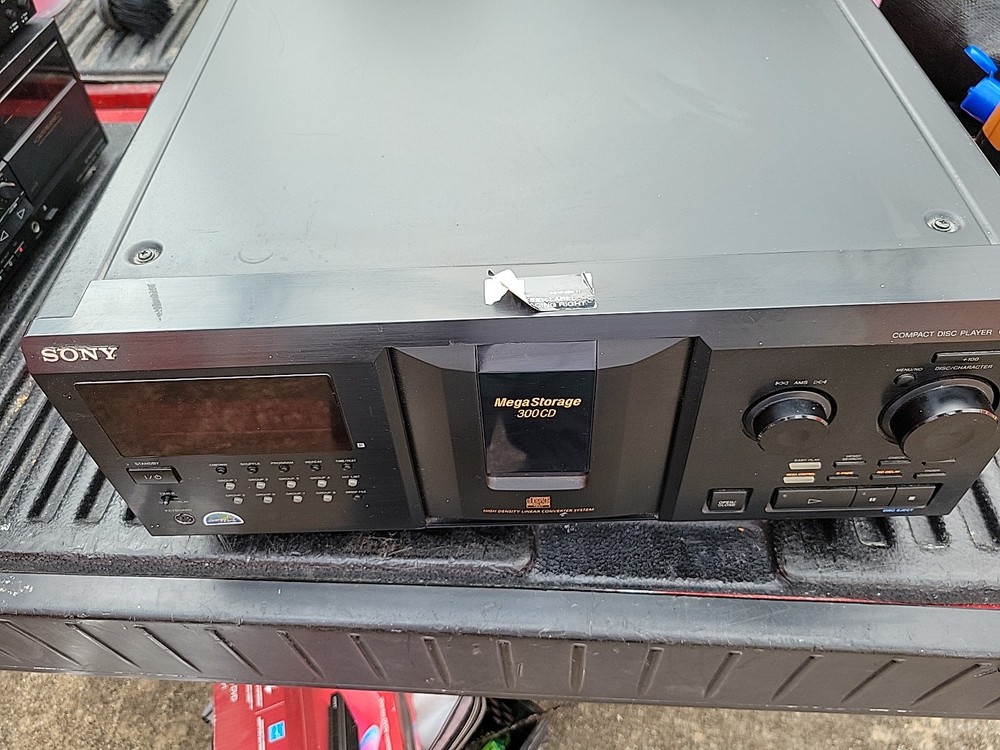 Sony CDP-CX355 300 Disc CD Player