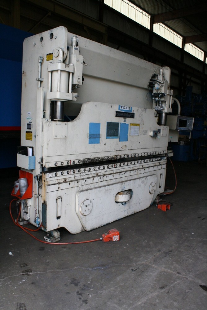 90 TON X 10' CINCINNATI AUTOFORM HYDRAULIC PRESS BRAKE: YODER #66523