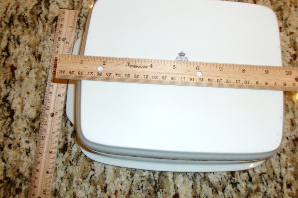 Royal Worcester Eversham gold rim baking dish with handles