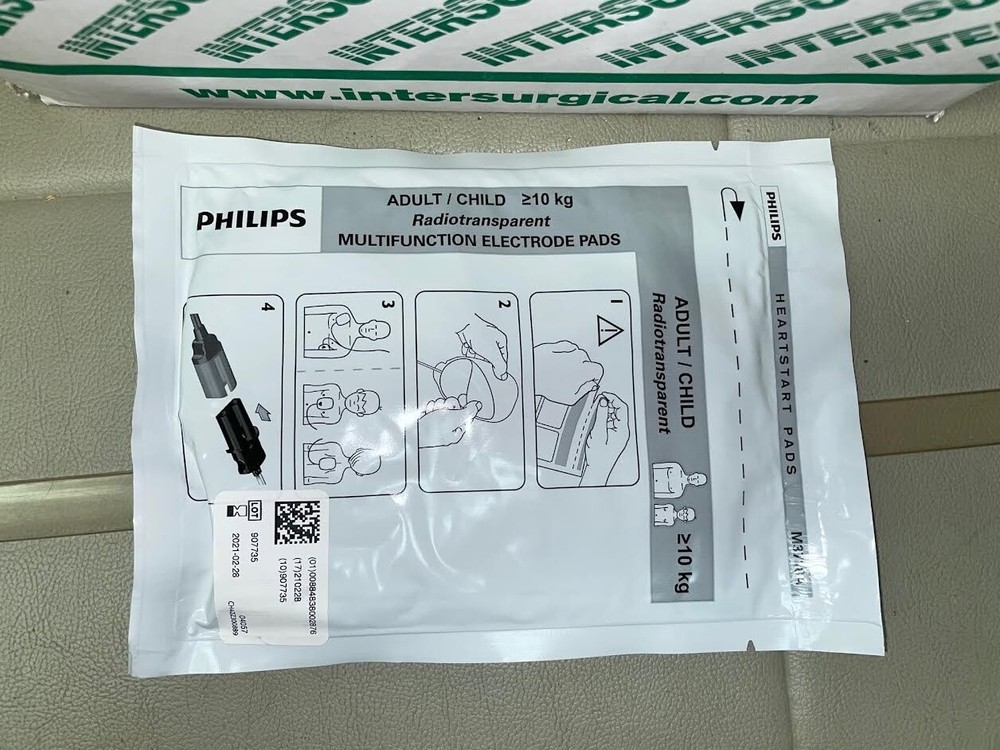 Philips M3718A multifunction pads