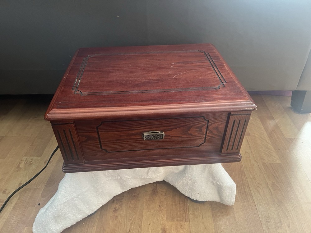 Thomas Pacconi Classics Brown Wooden Record Player Turntable