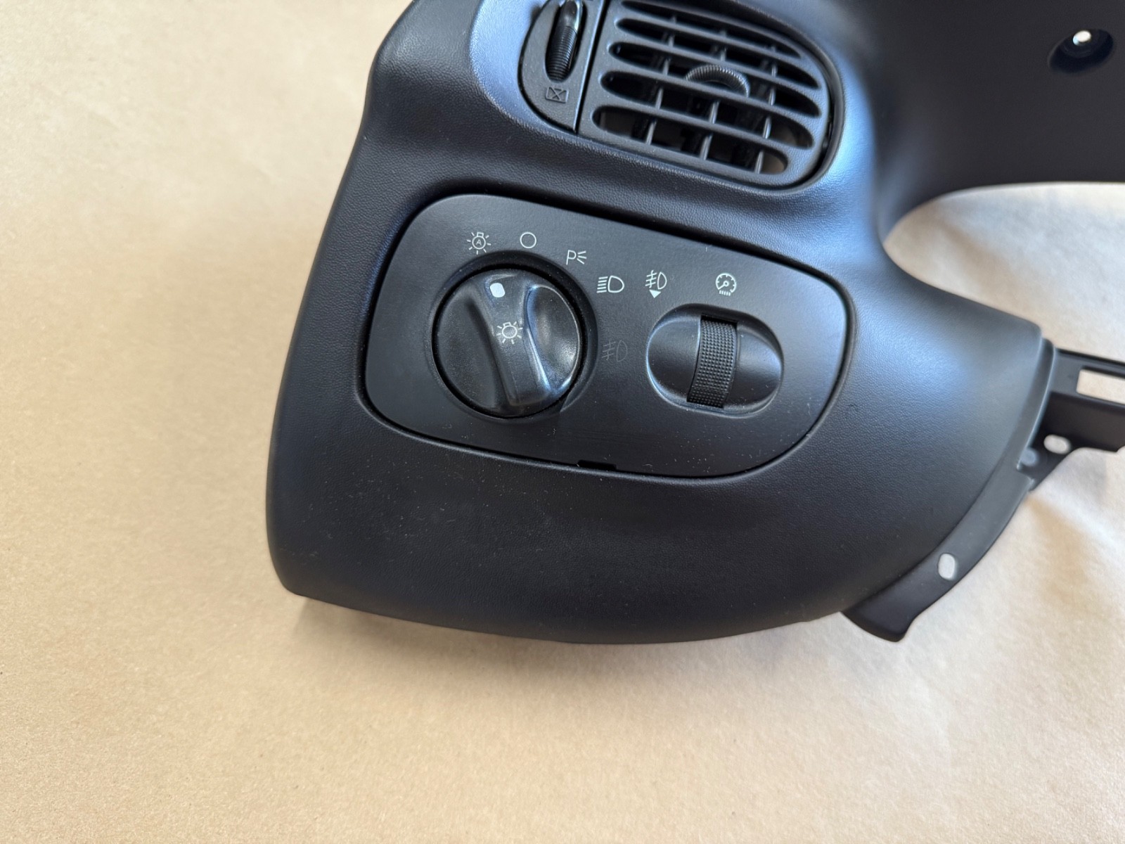 1999-2004 Ford F-150 SVT Lightning Dash Instrument Cluster Trim Dash Bezel Black