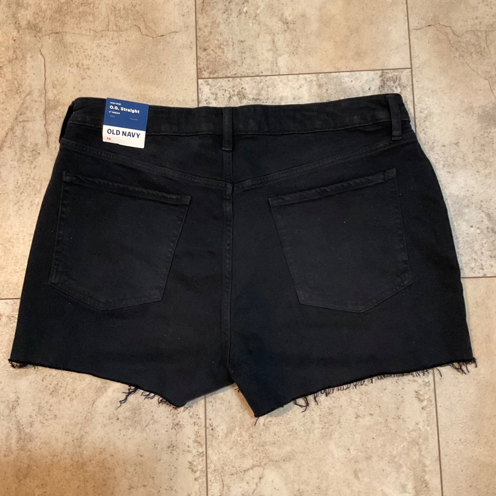 Old Navy High-Rise OG Straight Black Jean Shorts Women’s Sz 16 Raw Hems NWT