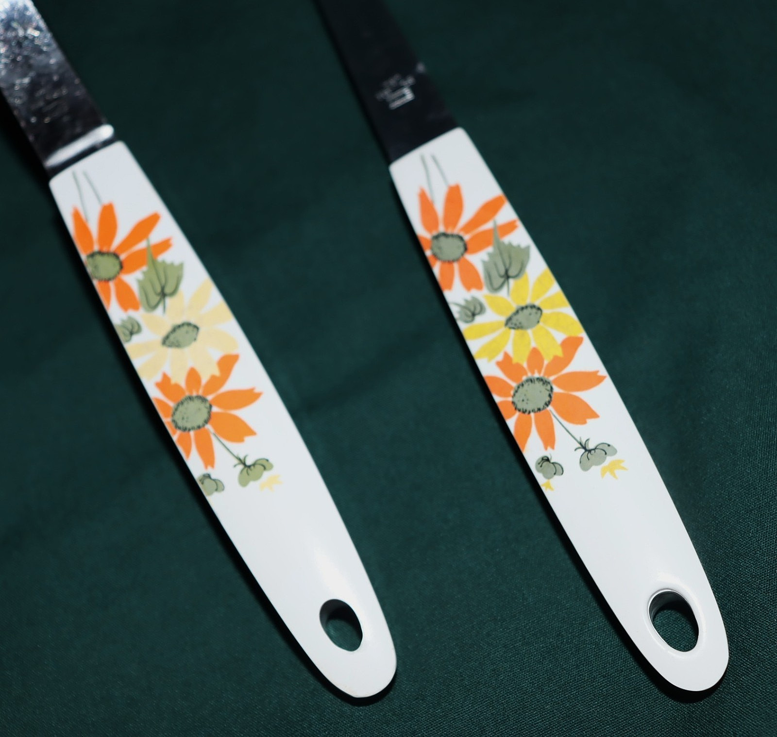 2 Vintage Ekco Country Garden Floral Kitchen Utensils Serving Spoon & Masher