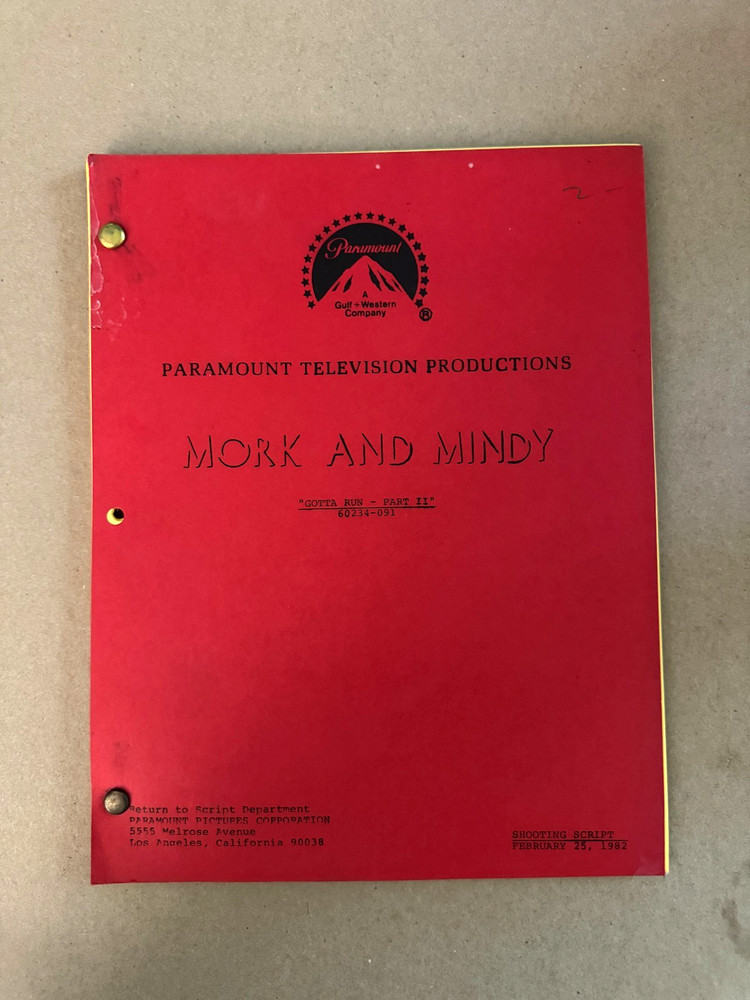 RARE 1980s Mork and Mindy Script Gotta Run Part 1 + 2 - TWO Production SCRIPTS
