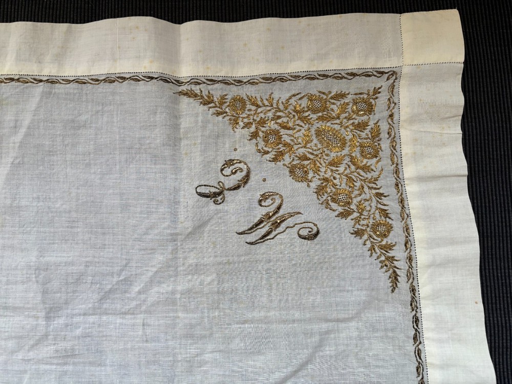 VINTAGE OTTOMAN GOLD THREAD EMBROIDERED TEXTILE