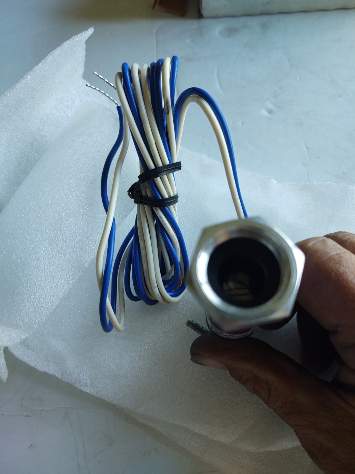 Honeywell C7027A1031 Mini Peeper Ultraviolet Flame Detector Sensor NEW