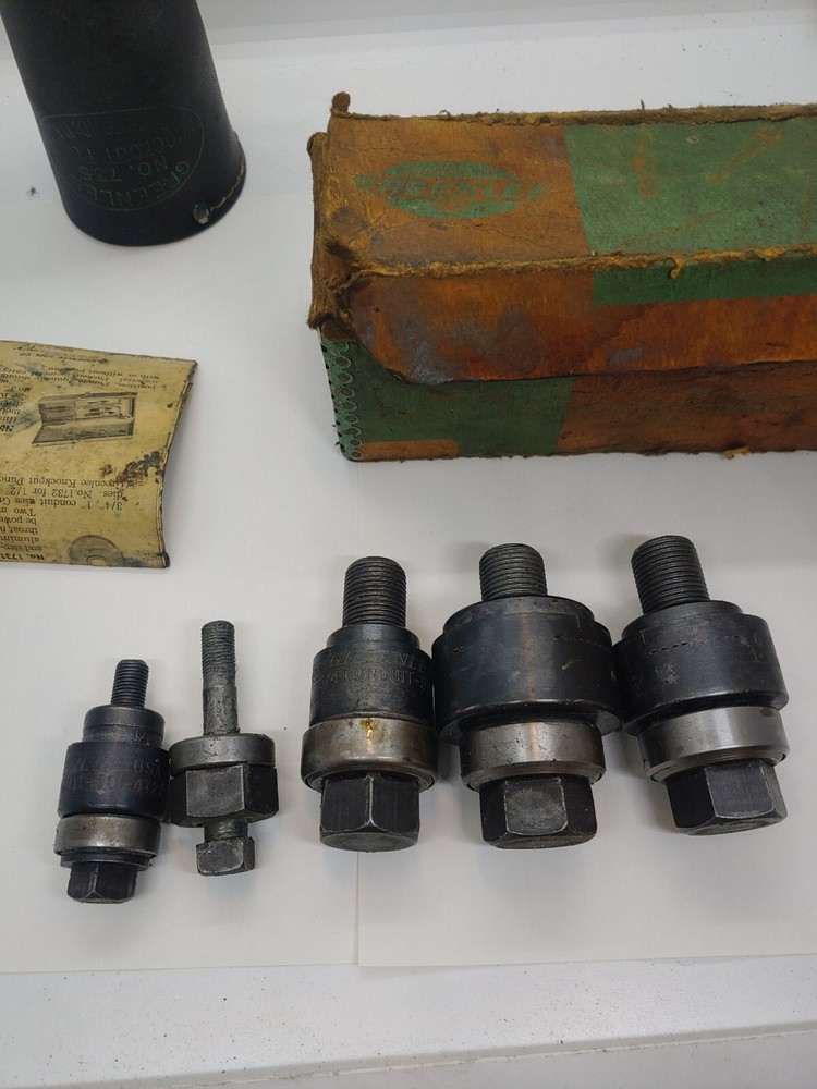 Greenlee No735 Knockout Punch Set. N1