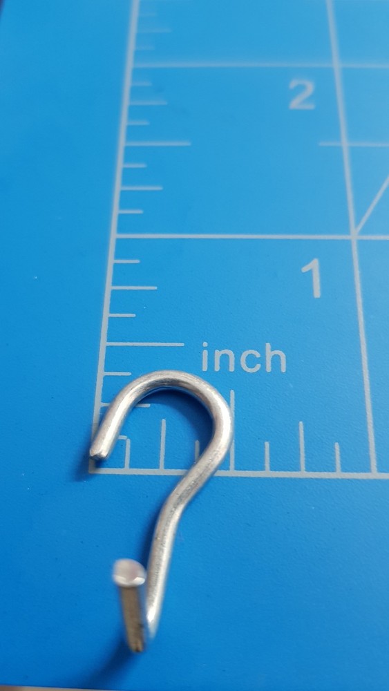 100 One Inch Bulk Metal Hooks Suction Cups 1" Hook