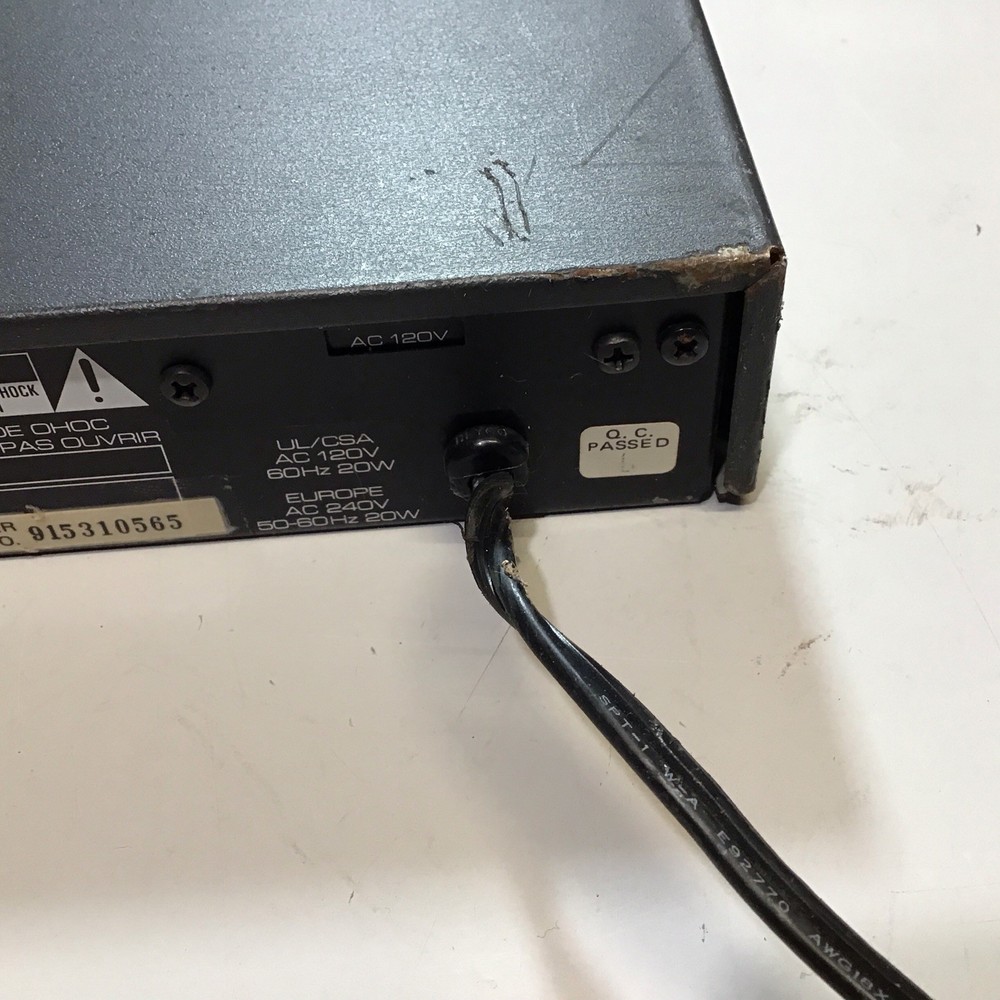 dbx 1531p Stereo/Mono Switchable Graphic Equalizer Used