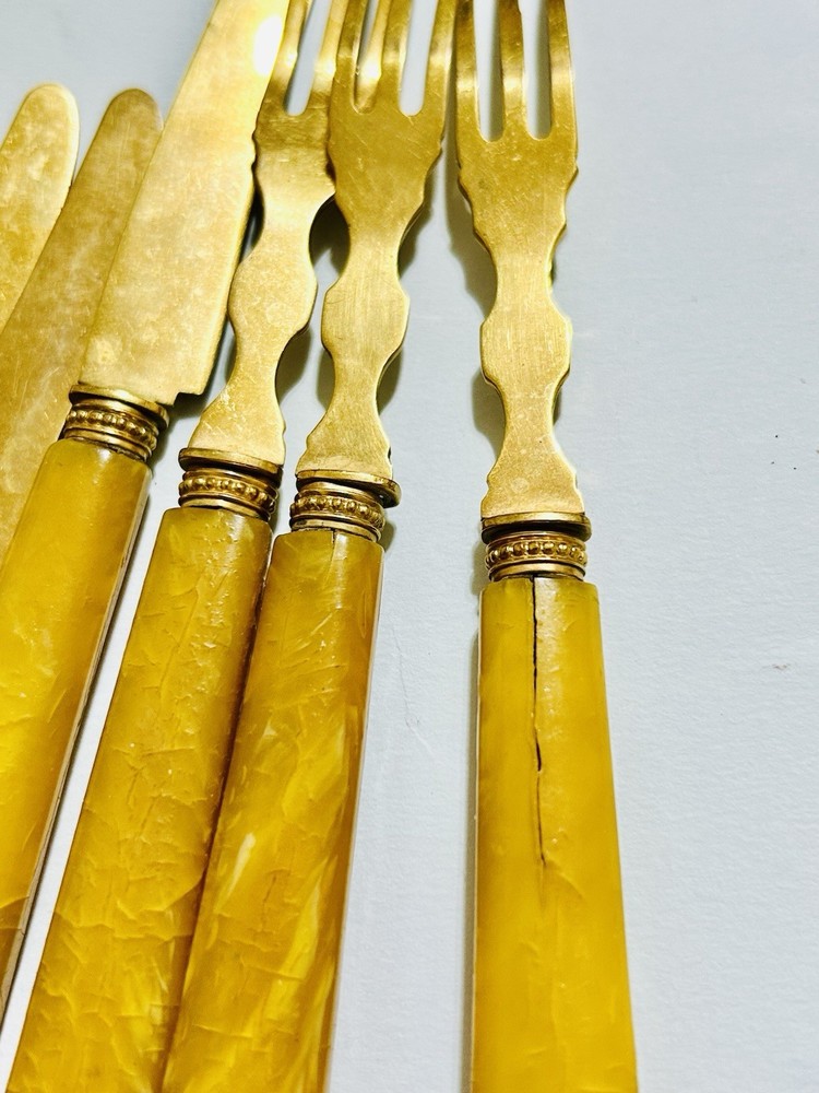 Bakelite Fruit Knives