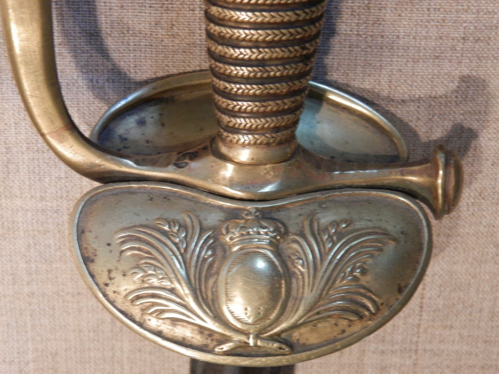 Épée d'officier de la gendarmerie française modèle 1816