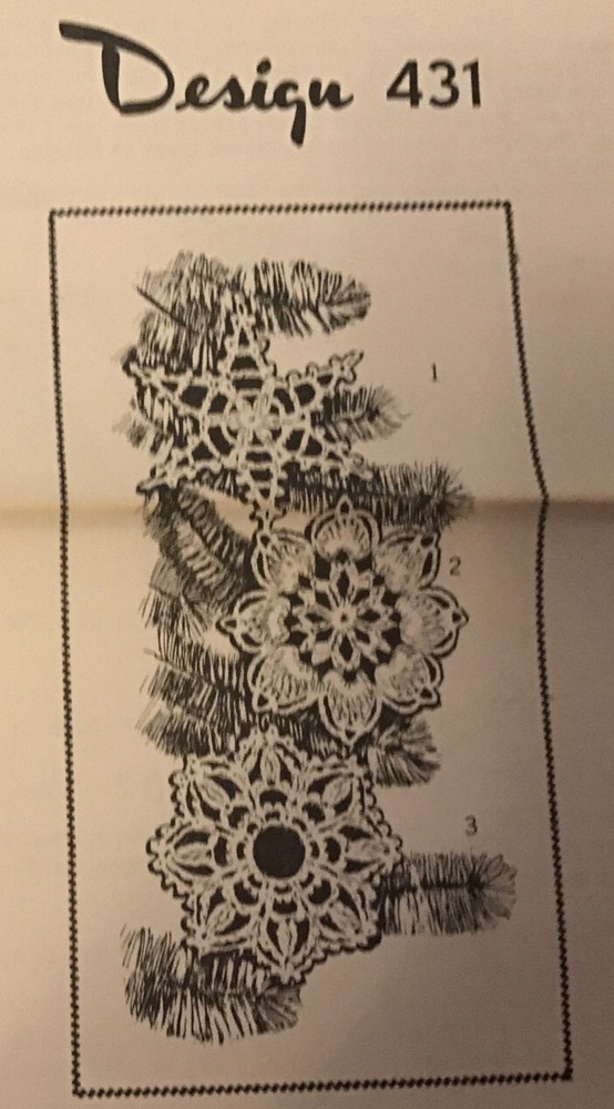 431 Vintage 3 Snowflake Ornaments Pattern (Reproduction)