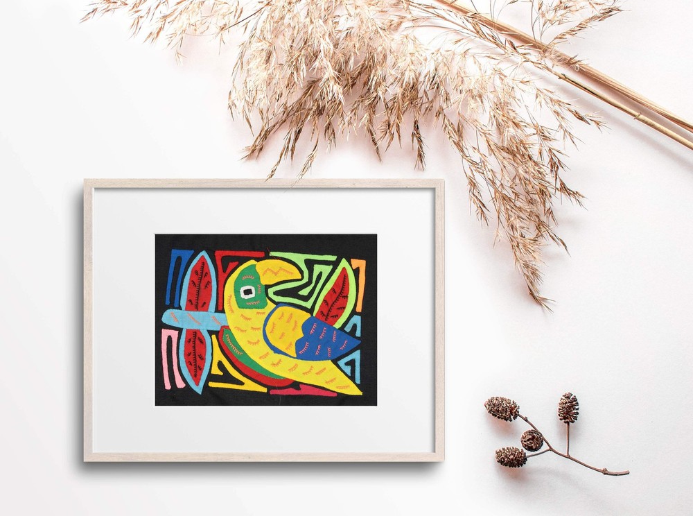 Multicolor Chartruce Red And Blue Bird Molita