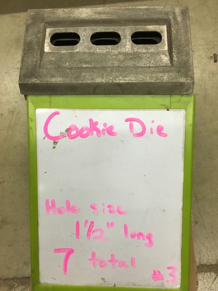 Triumph Magna Cookie Depositor Die "3"