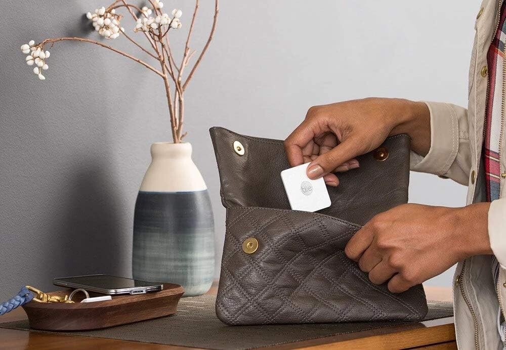 NEW Tile Slim Tracker, Car Tracker, Wallet Finder, 1-Pack Spy NO BOX GPS AirTag