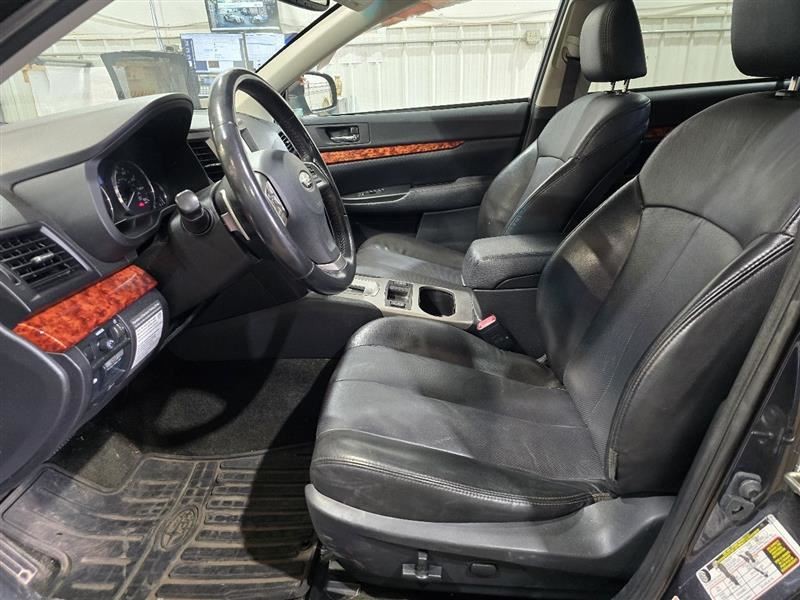 OUTBAKLEG 2012 Dash Bezel 604429