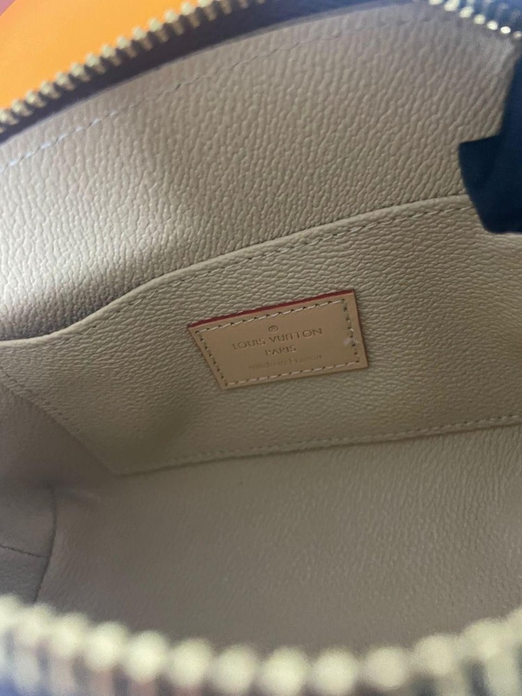 Louis Vuitton Monogram Pochette Cosmetic PM