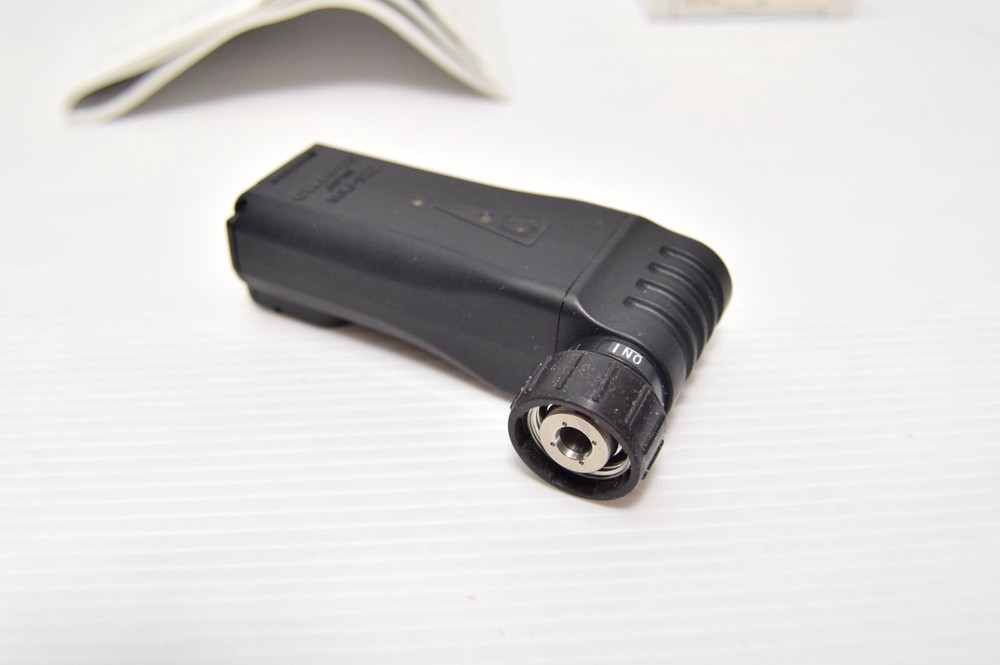 OLYMPUS MAJ-922 Portable light source (Perfect condition)