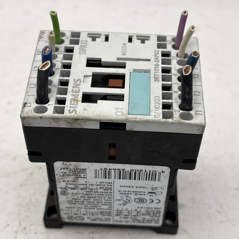 Siemens 3RT1016-2AP02 Sirius Contactor